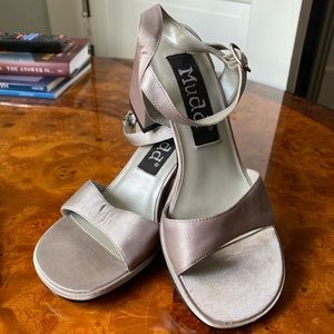 Chunky Vintage Silver Heels